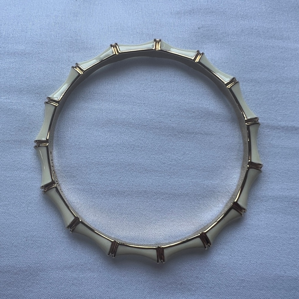 Stella & Dot Bamboo Gold Tone Enamel Signed Bangle Bracelet